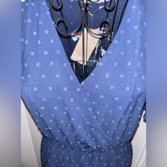 3 tier polka dot summer dress with belt..(NWT) size medium - Picture 3 of 6